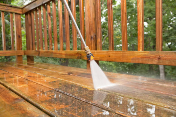 Best Deck and Patio Pressure Washing in Nazareth College, NY